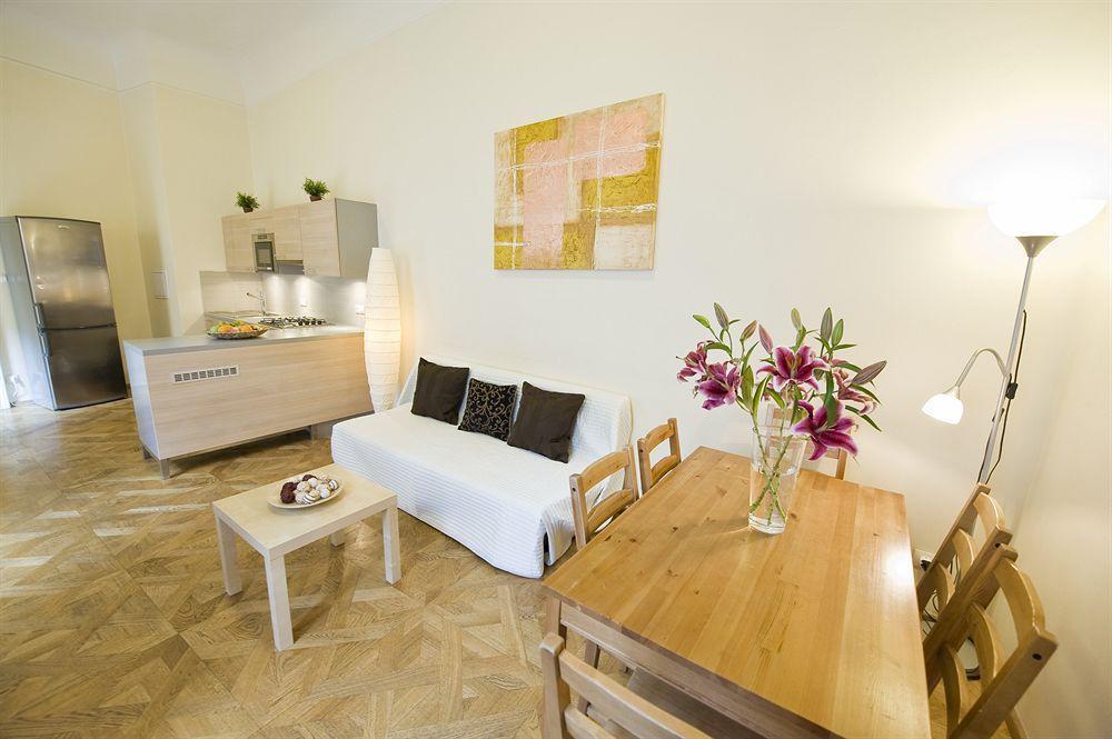 Bohemia Apartments Prague Centre Exterior photo
